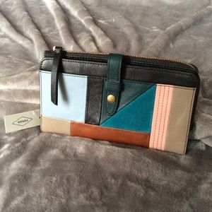 Fossil Bags Nwt Fossil Fiona Patchwork Tab Clutch Wallet